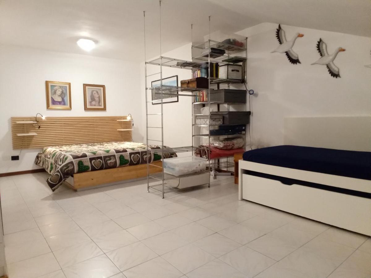 Appartamento - Terrazzo Vivibile Vista Mare, Wi-Fi Gratuito Vallecrosia Exterior photo