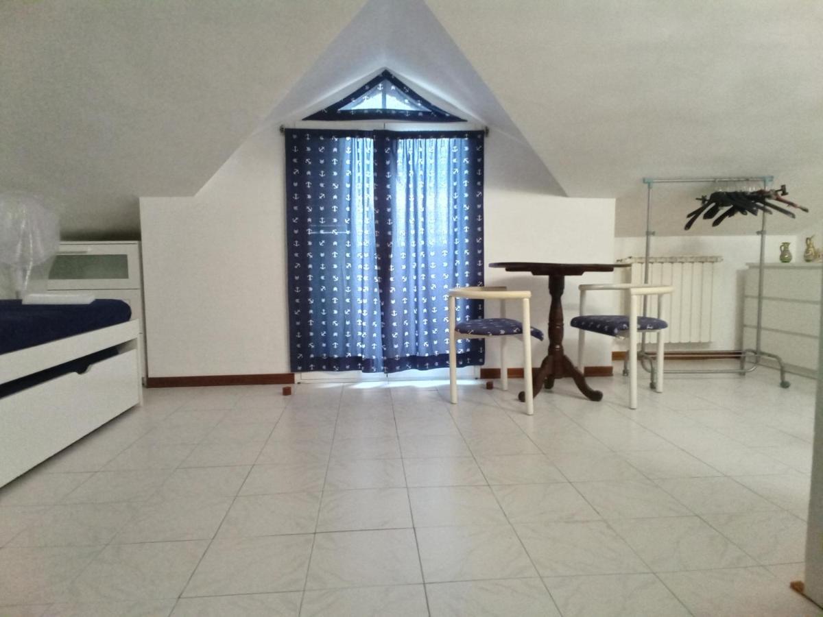 Appartamento - Terrazzo Vivibile Vista Mare, Wi-Fi Gratuito Vallecrosia Exterior photo