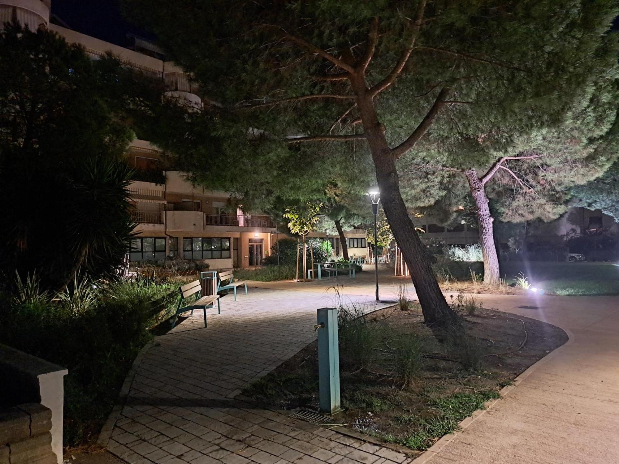 Appartamento - Terrazzo Vivibile Vista Mare, Wi-Fi Gratuito Vallecrosia Exterior photo